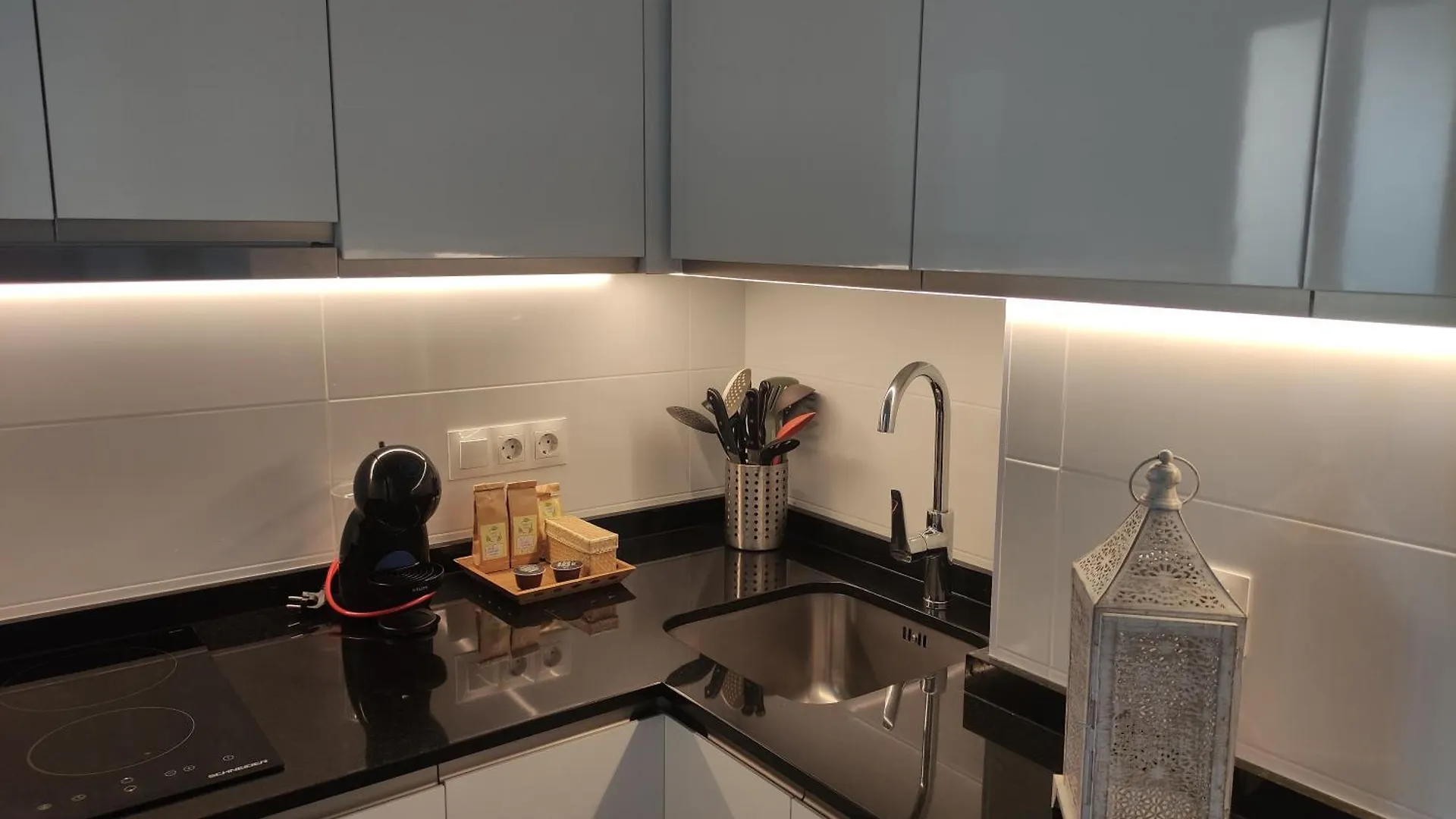 Pyrdeluxe Apartment Fuengirola